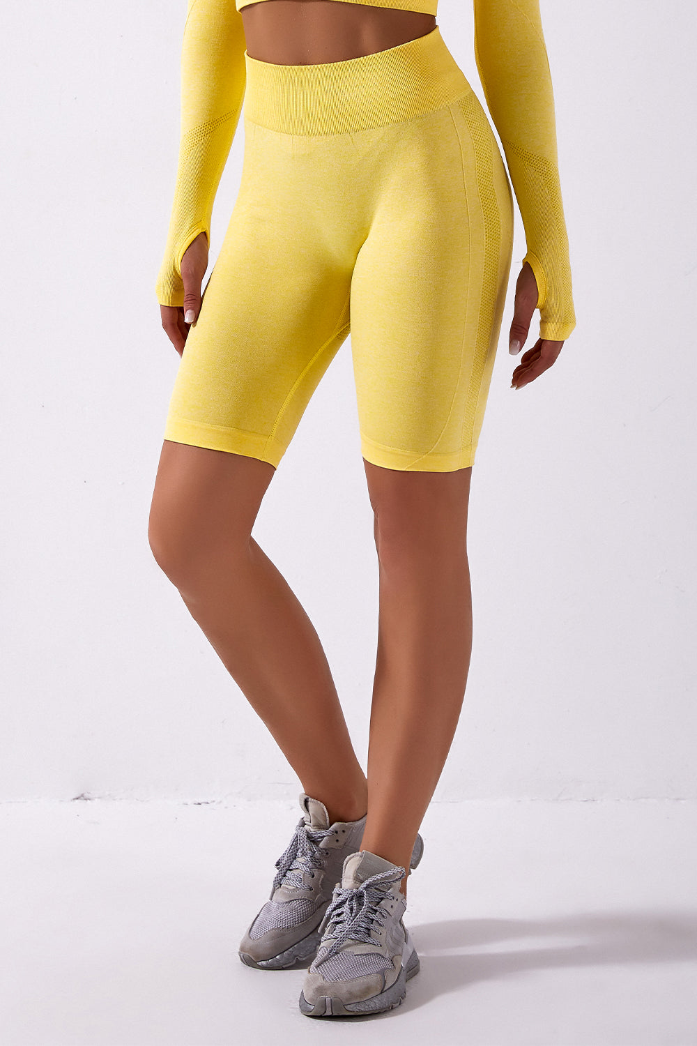 Motion Seamless Short