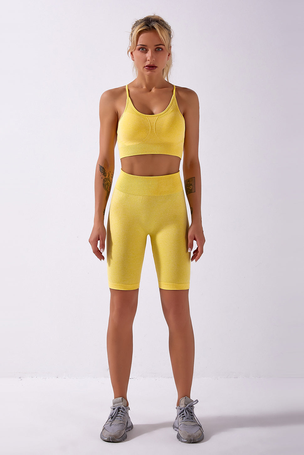 Motion Seamless Crisscross Bra