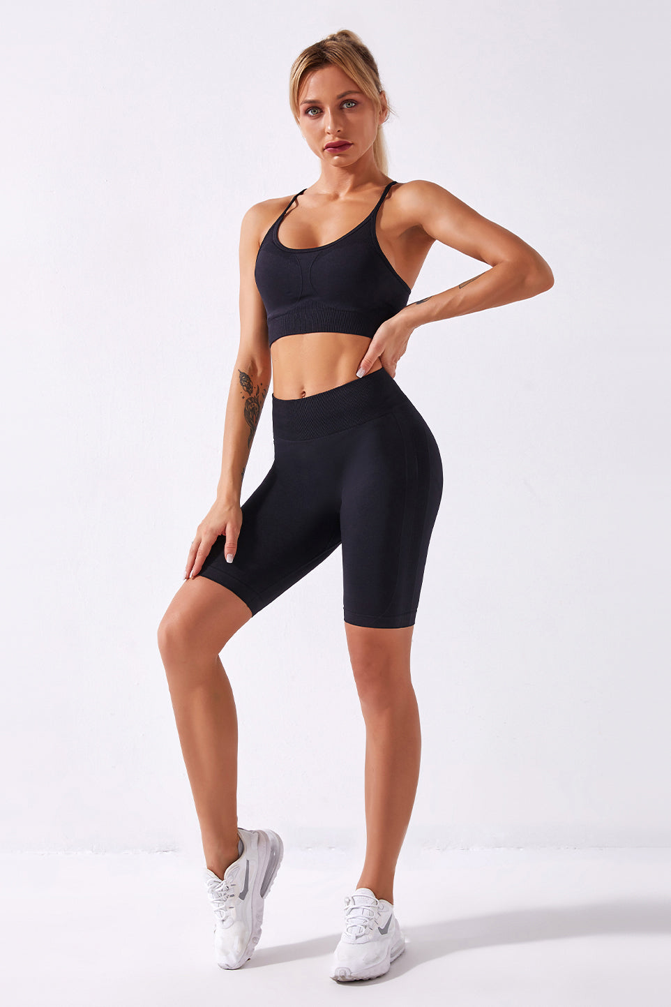 Motion Seamless Crisscross Bra