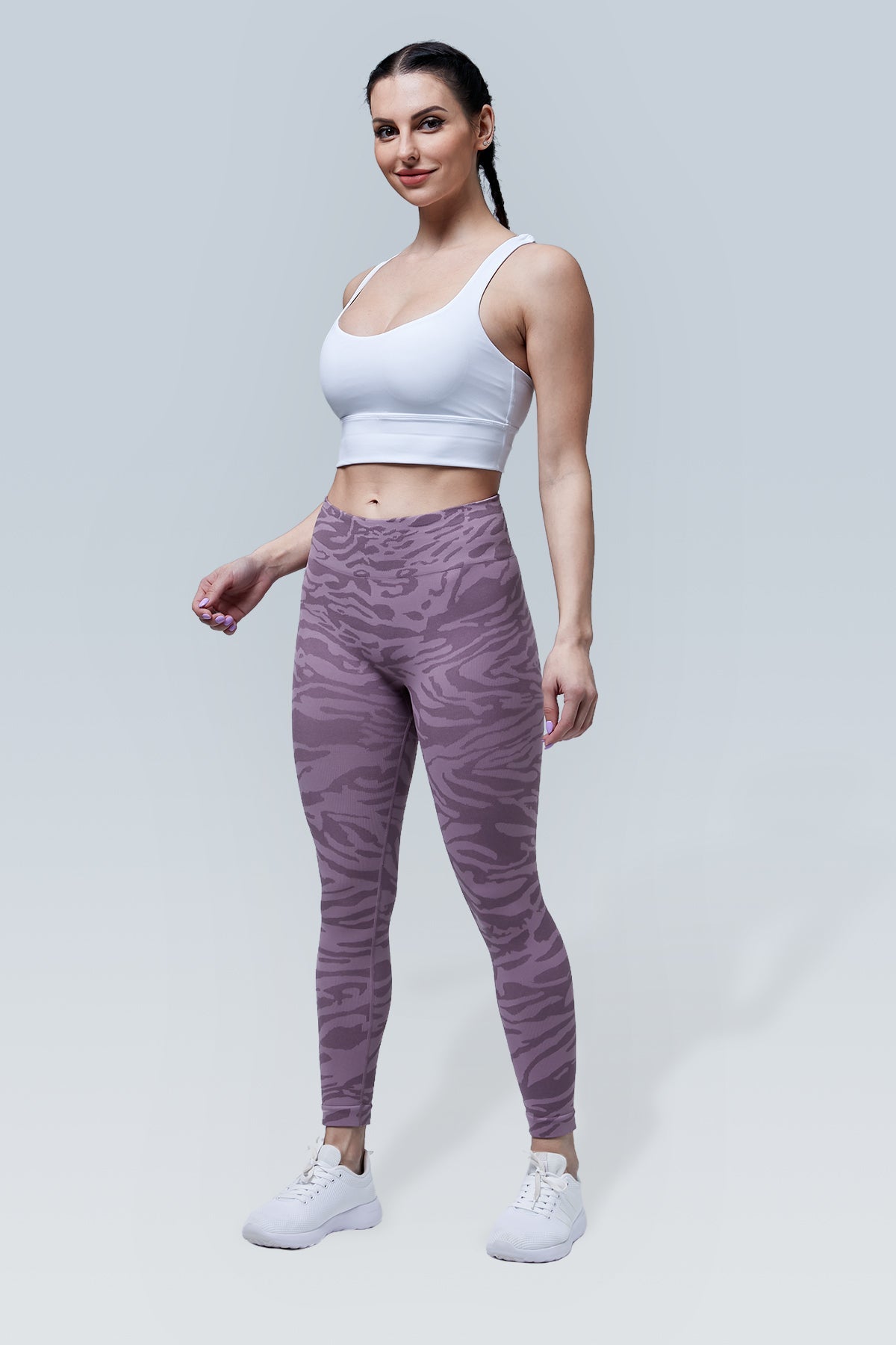 Wild Booty Lifting Seamless Scrunch Legging