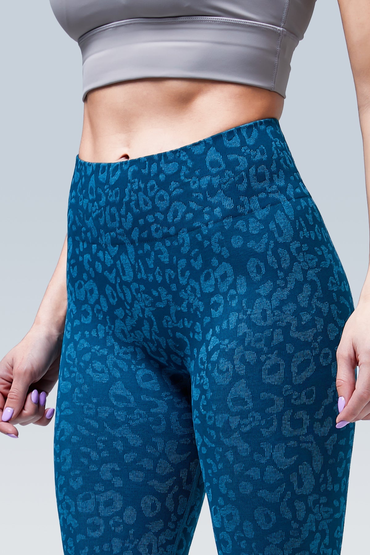 Wild Booty Lifting Seamless Scrunch Legging