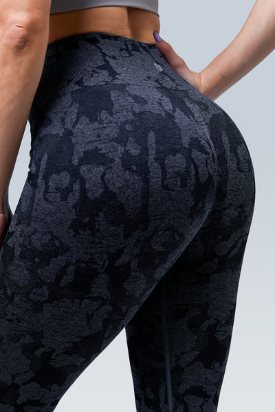 Wild Booty Lifting Seamless Scrunch Legging